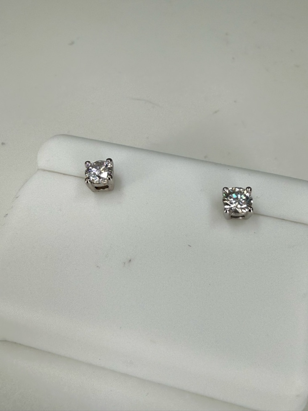 Genuine S925 .25 CTW Moissanite stud earrings with 4 prongs